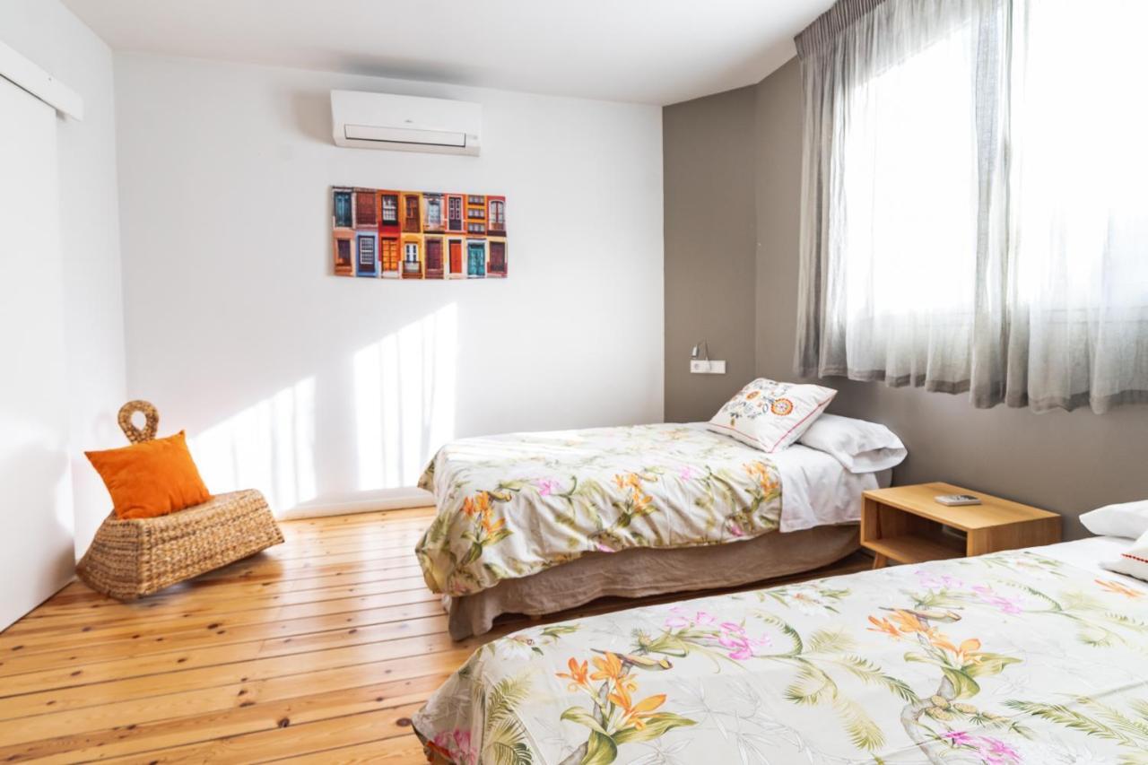 Apartamentos Alfonso X Alicante Esterno foto