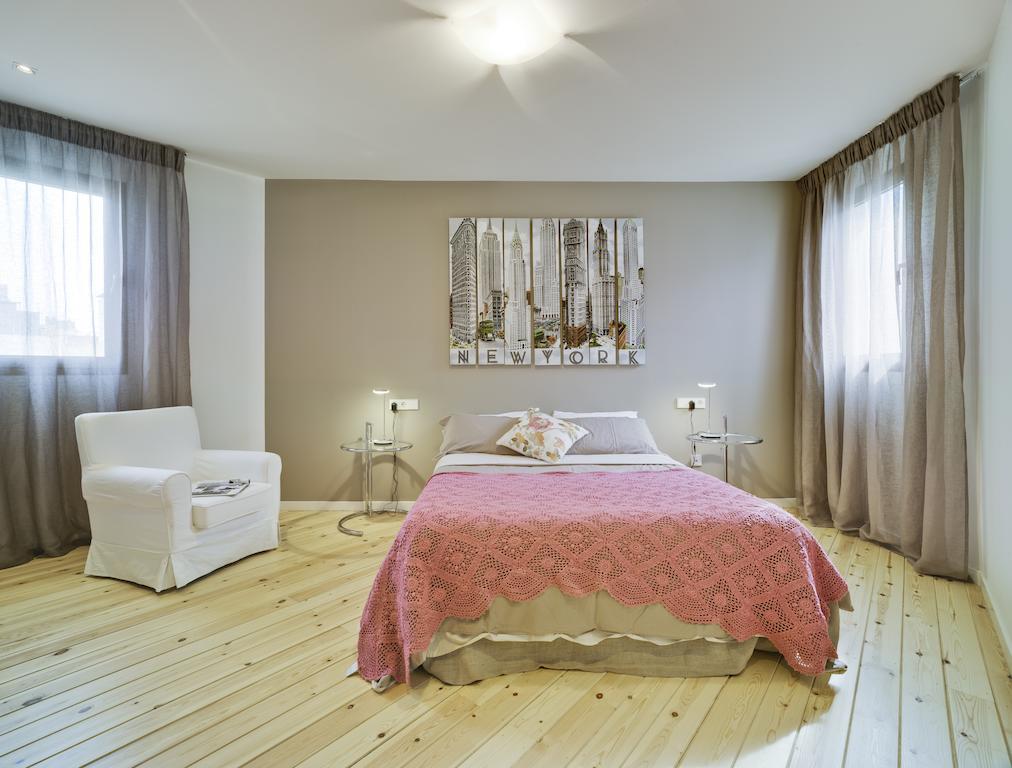 Apartamentos Alfonso X Alicante Camera foto